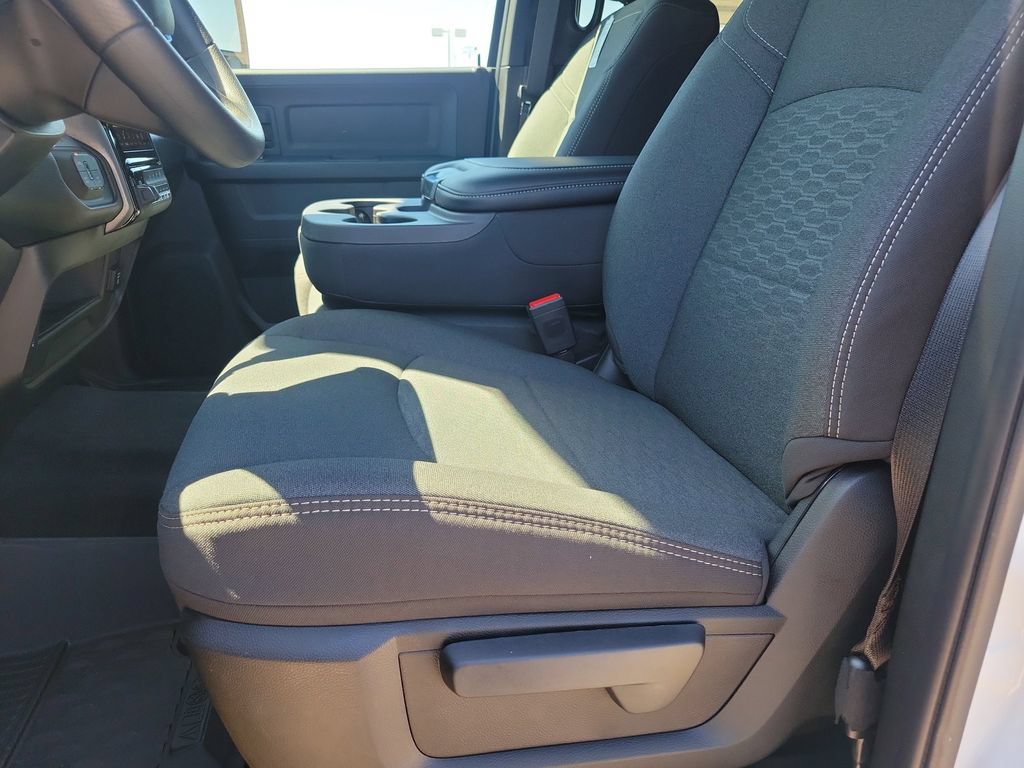 New 2026 RAM 2500 Tradesman AWD/4WD image 12