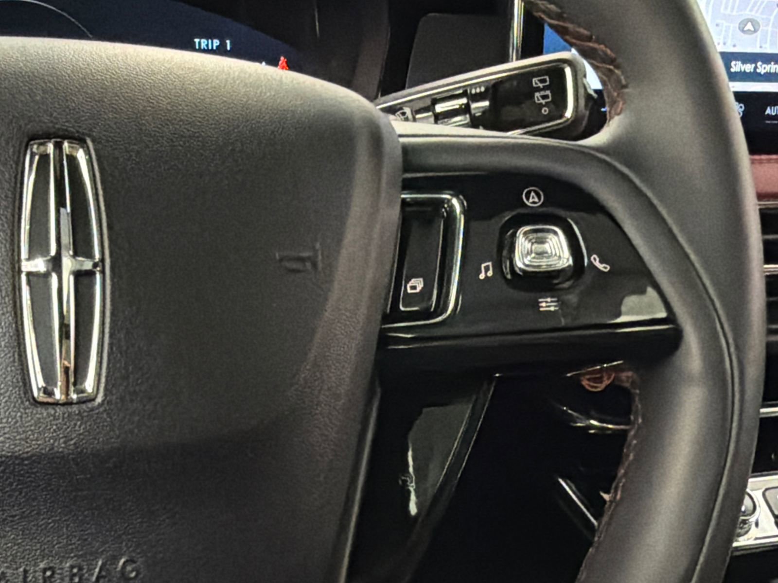 Used 2023 Lincoln Corsair Grand Touring w/ Equipment Group 302A image 23