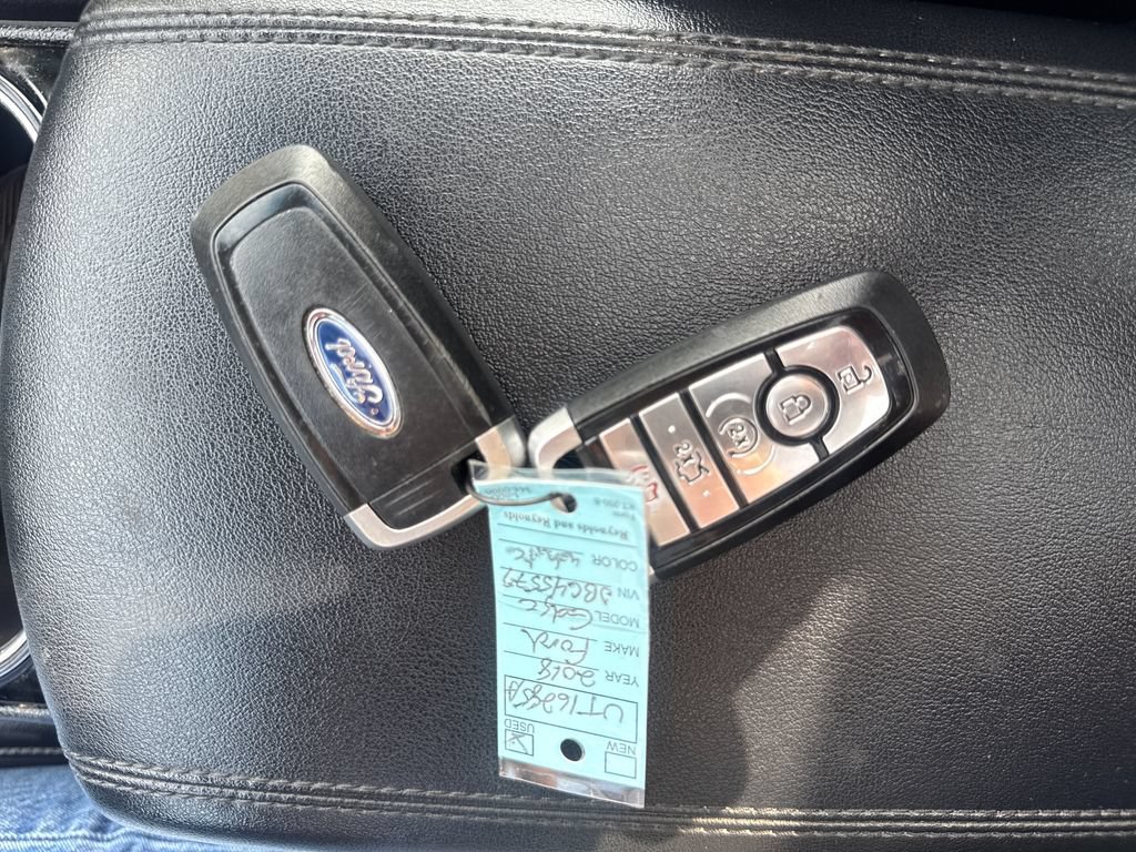 Used 2018 Ford Edge SEL w/ Equipment Group 201A AWD/4WD image 40
