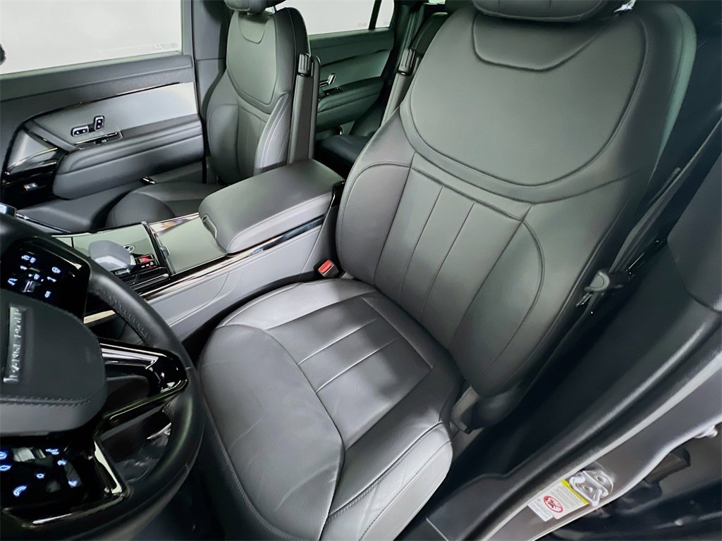 Certified 2024 Land Rover Range Rover Sport Dynamic SE image 22