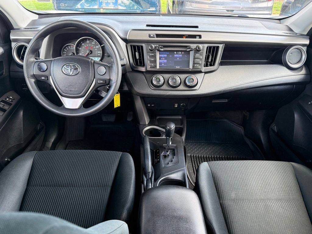 Used 2016 Toyota RAV4 LE AWD/4WD image 15