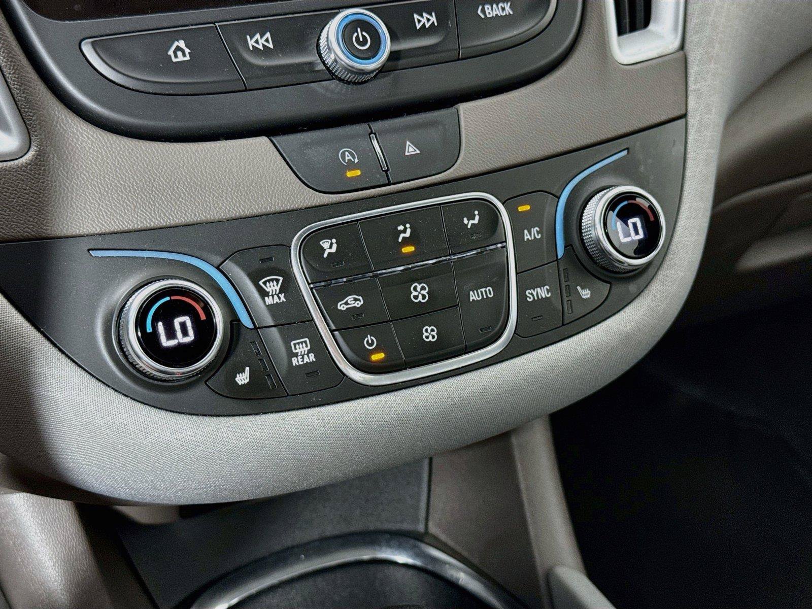 Used 2024 Chevrolet Malibu LT FWD image 20