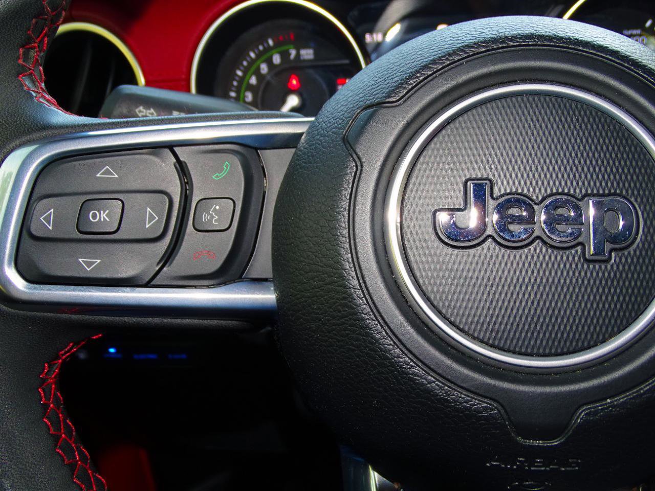 Used 2023 Jeep Wrangler Unlimited Rubicon 4xe AWD/4WD image 29