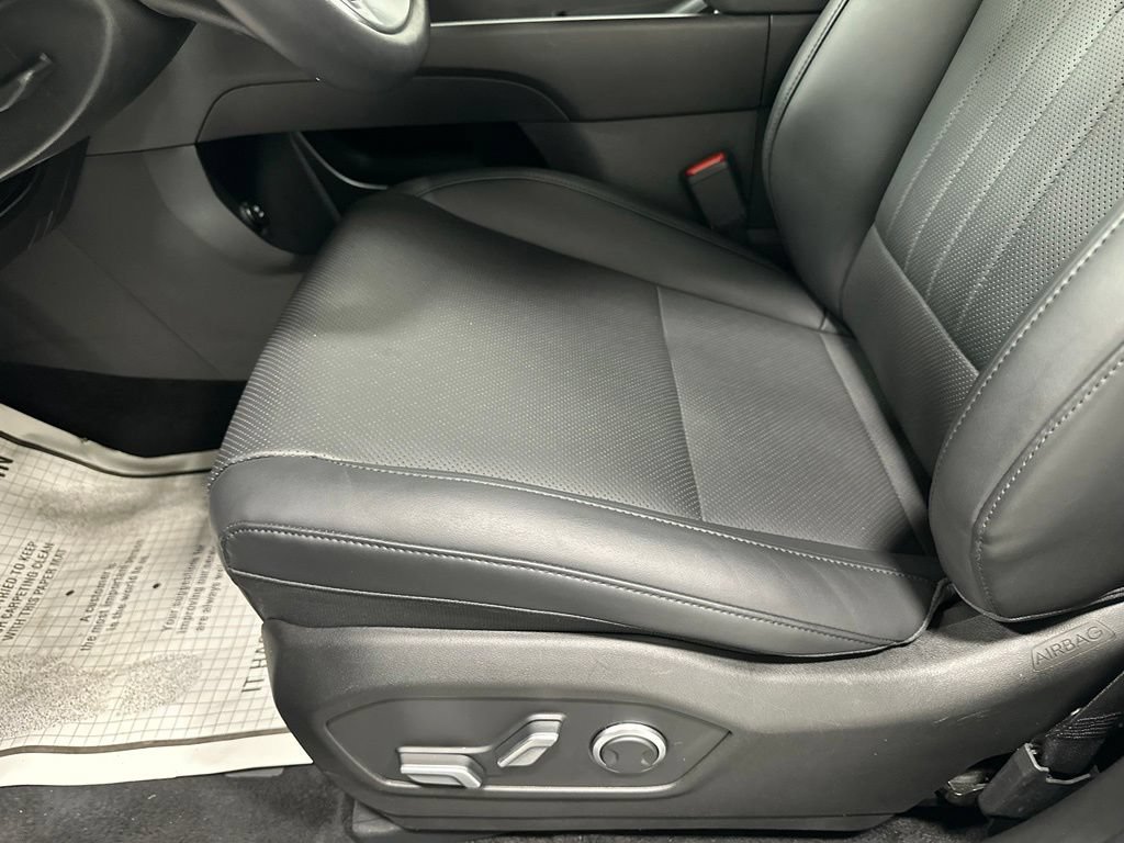 Used 2026 Hyundai Santa Fe SEL AWD/4WD image 13