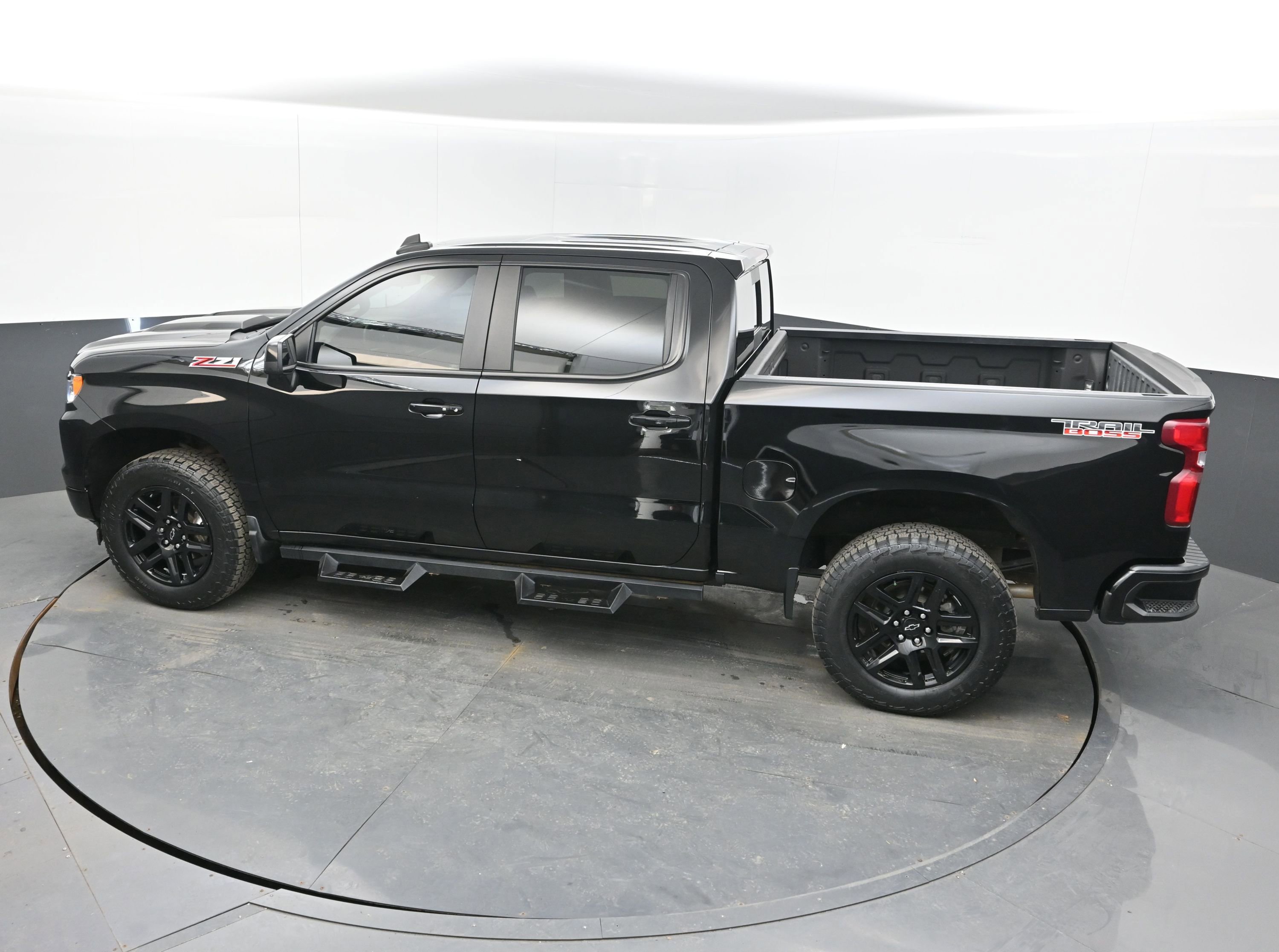 Certified 2023 Chevrolet Silverado 1500 LT Trail Boss w/ LT Trail Boss Premium Package image 34