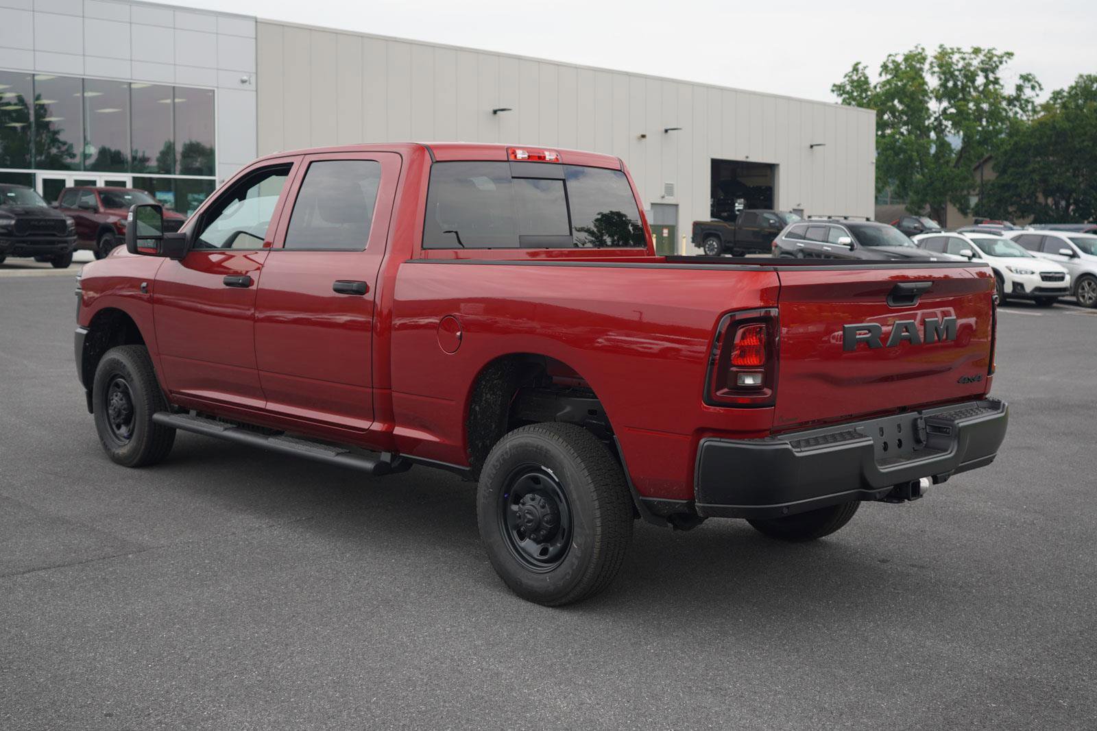 New 2025 RAM 2500 Tradesman AWD/4WD image 17