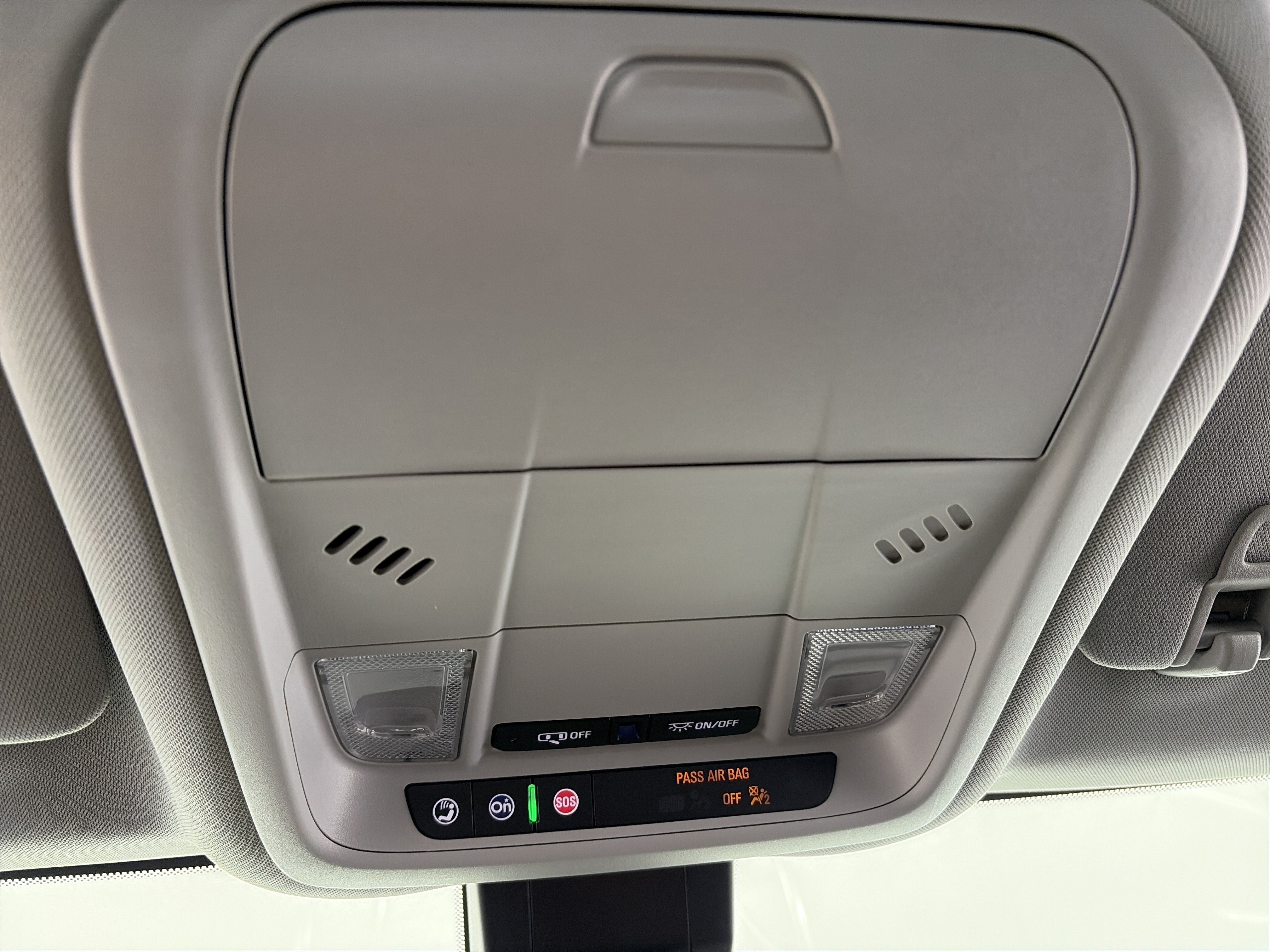 Used 2024 Chevrolet Equinox LT FWD image 35