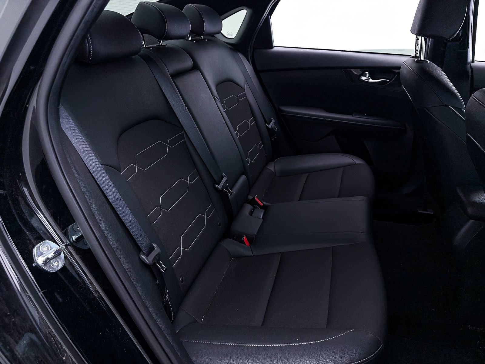Certified 2024 Kia Forte GT-Line FWD image 33