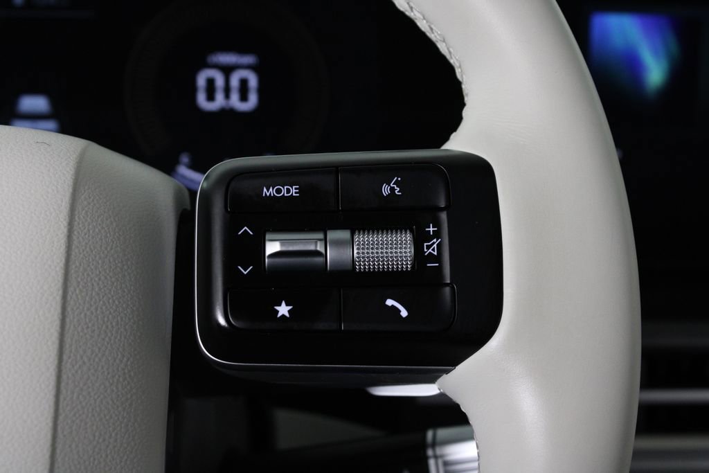 Certified 2026 Hyundai Santa Fe SE image 27