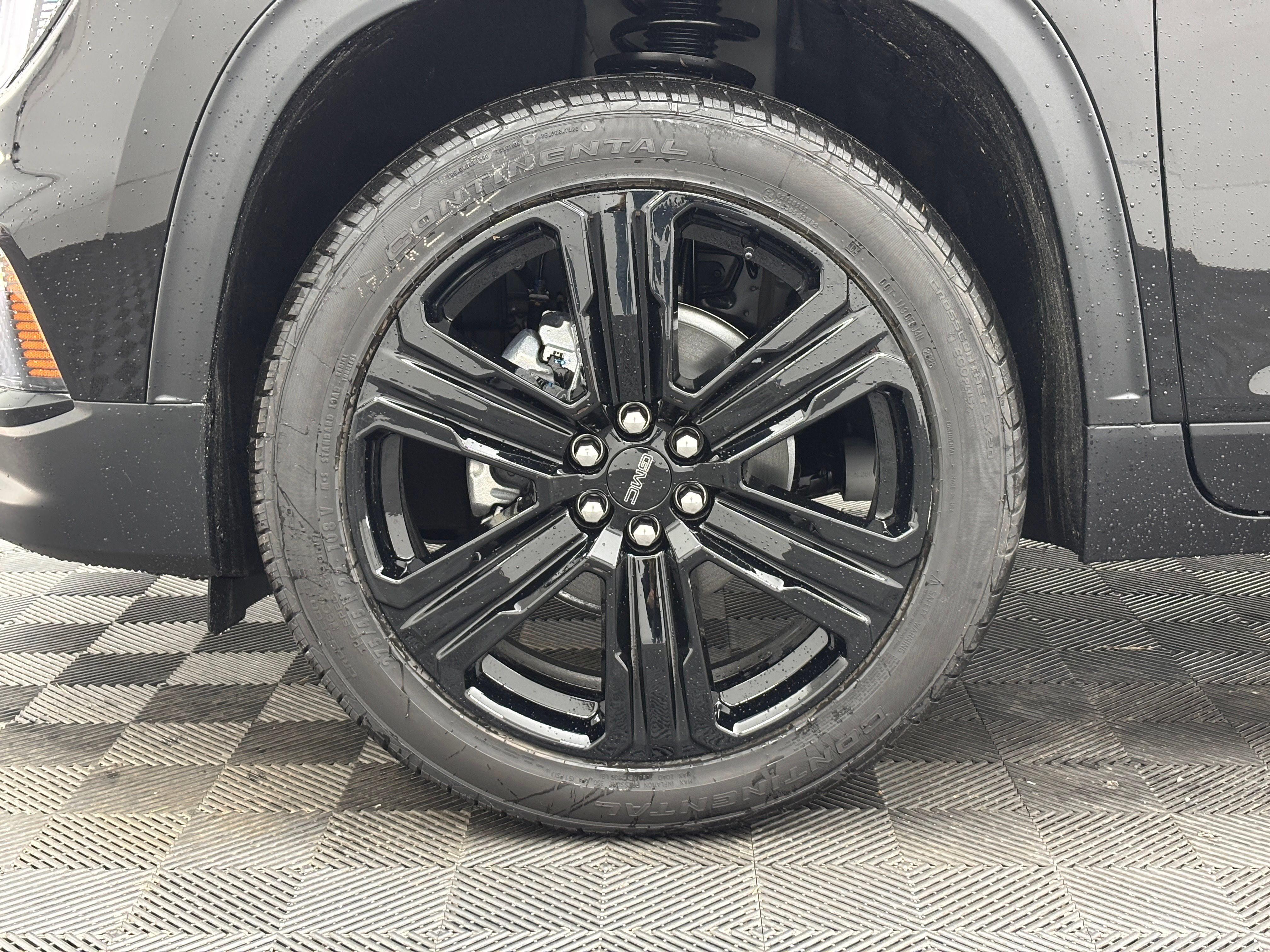 New 2027 GMC Acadia Elevation w/ Black Edition AWD/4WD image 16