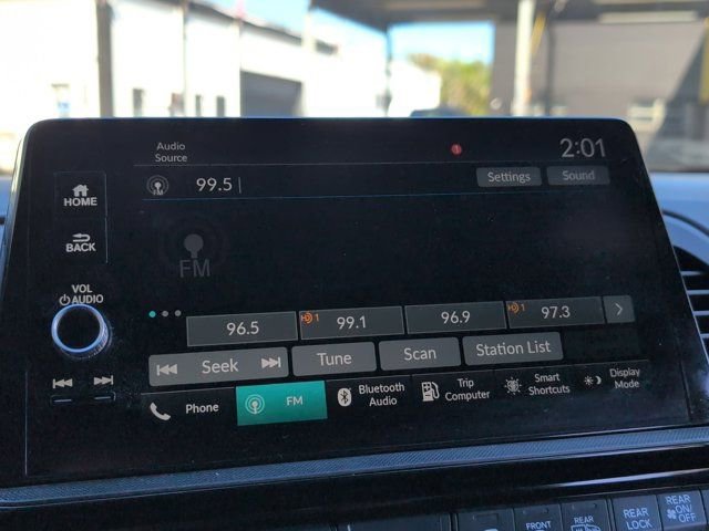 Used 2025 Honda Odyssey Sport-L image 18