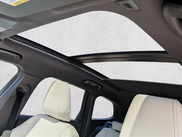 New 2026 BMW X1 xDrive28i AWD/4WD image 15