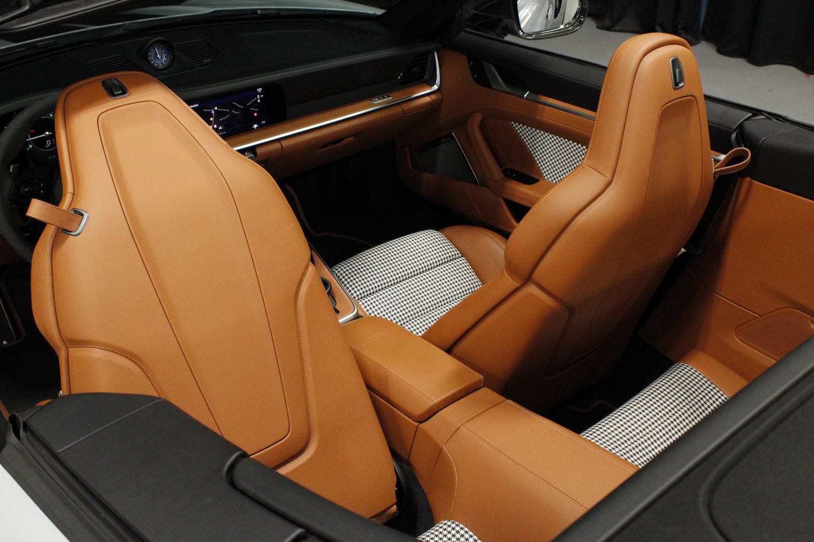 Certified 2024 Porsche 911 Turbo S AWD/4WD image 23
