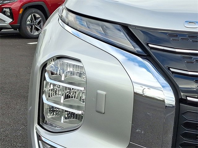 Used 2024 Mitsubishi Outlander SEL image 9