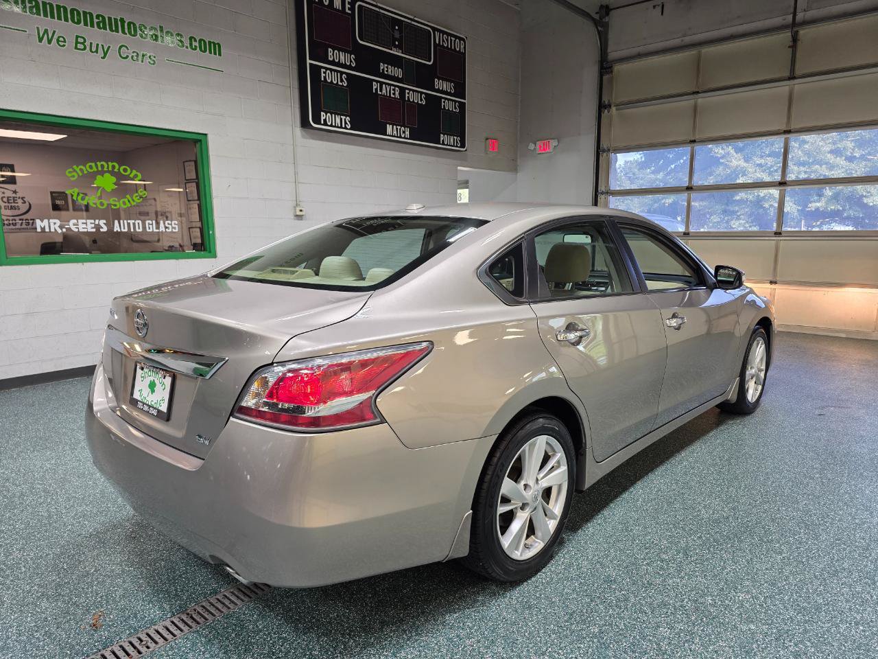 Used 2014 Nissan Altima 2.5 SV w/ Convenience Package FWD image 6