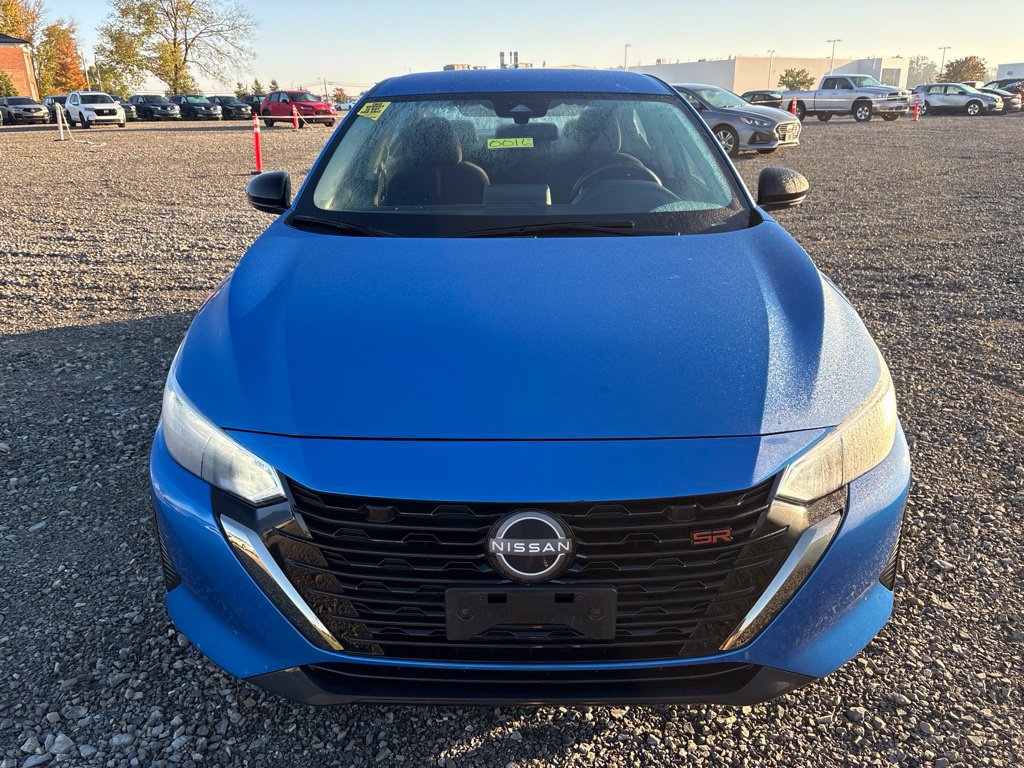 Used 2025 Nissan Sentra SR FWD image 2