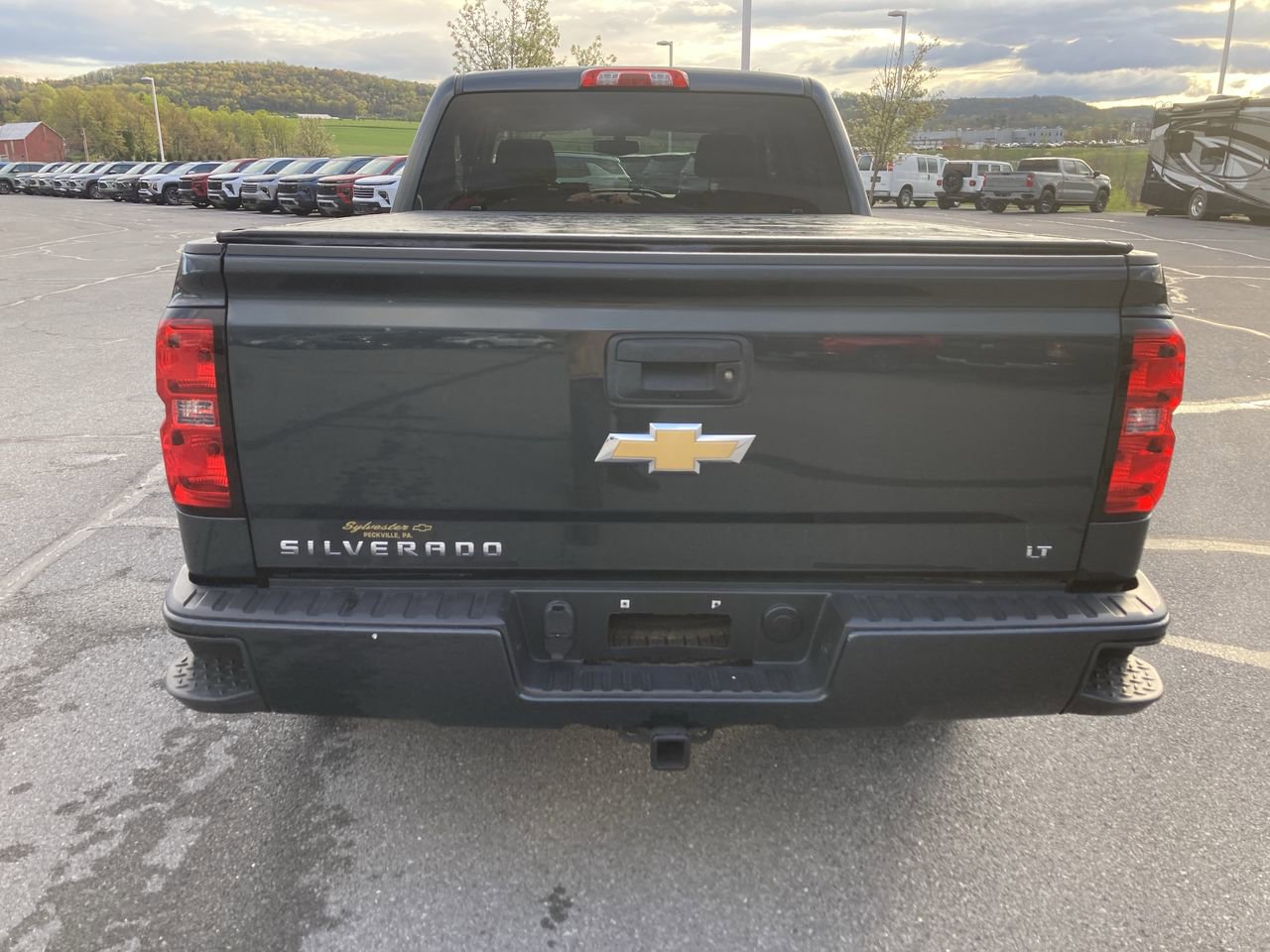 Used 2018 Chevrolet Silverado 1500 LT w/ All Star Edition AWD/4WD image 6