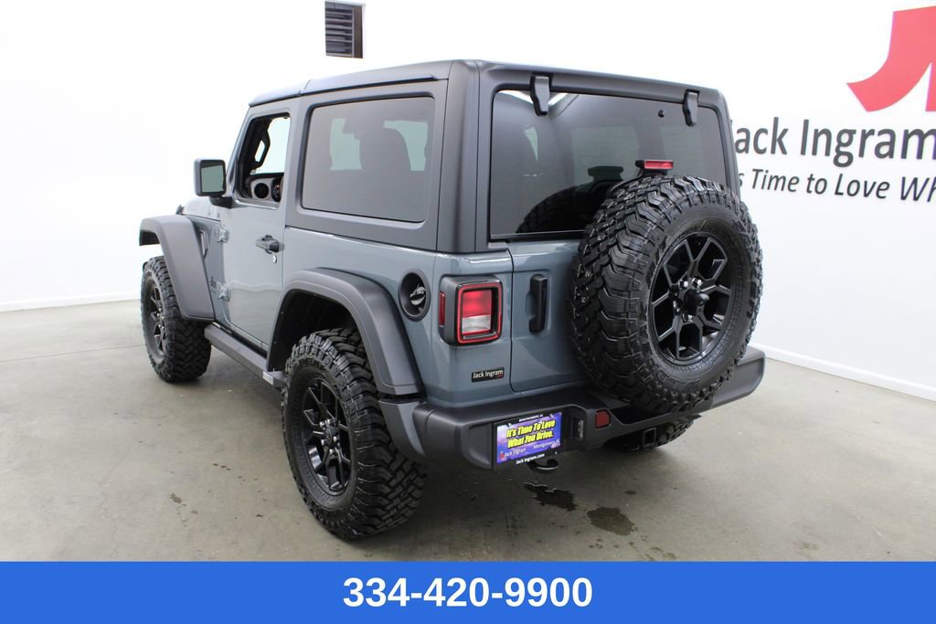Used 2024 Jeep Wrangler Willys image 2
