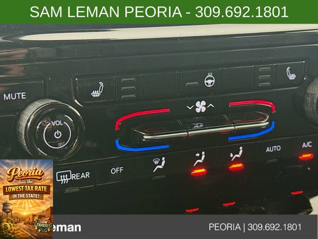 New 2025 Jeep Grand Cherokee Laredo X w/ Luxury Tech Group I image 19