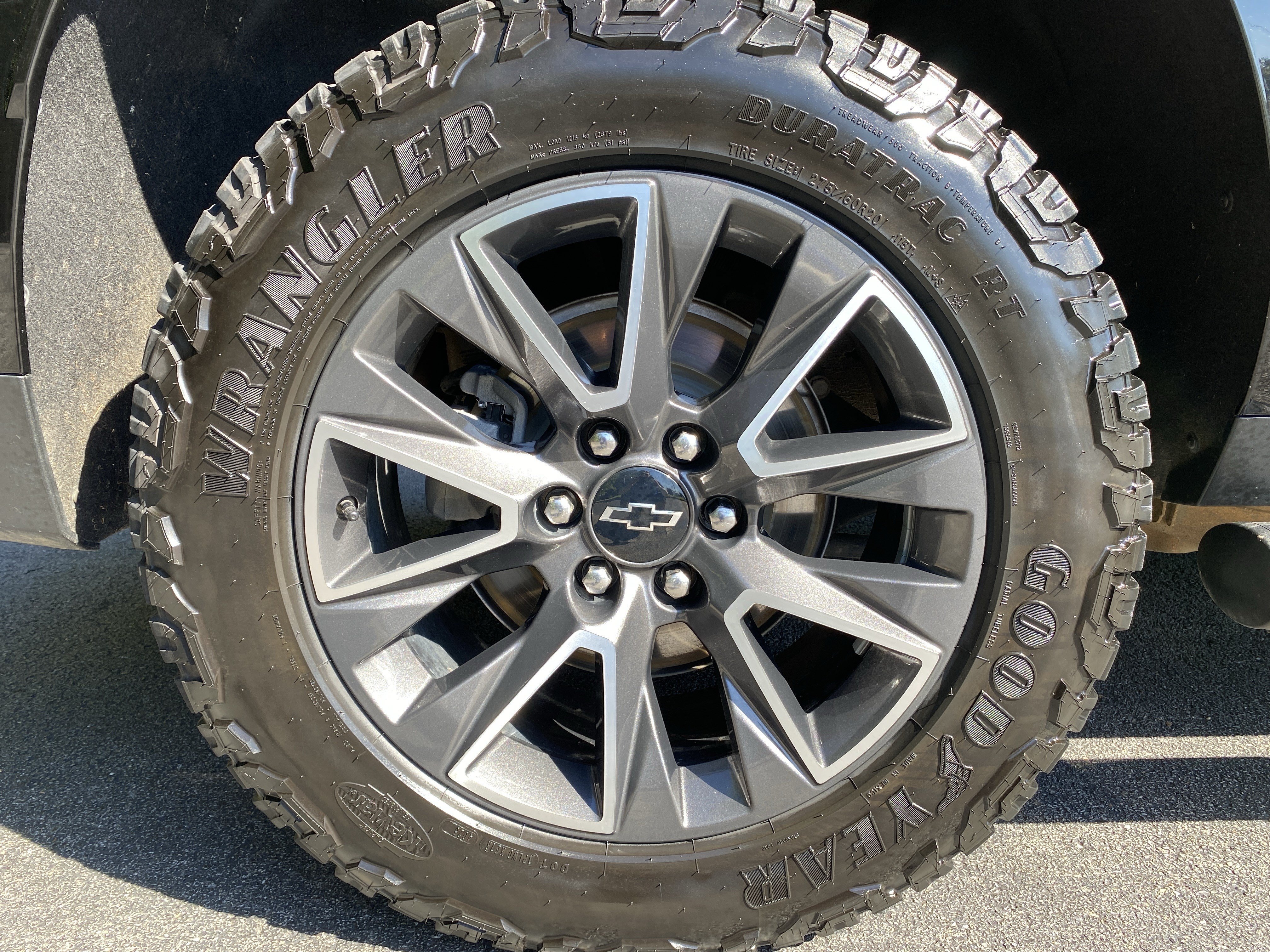 Used 2022 Chevrolet Tahoe Z71 AWD/4WD image 42