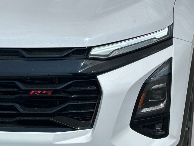 New 2027 Chevrolet Equinox RS w/ Safety and Technology Package FWD image 9
