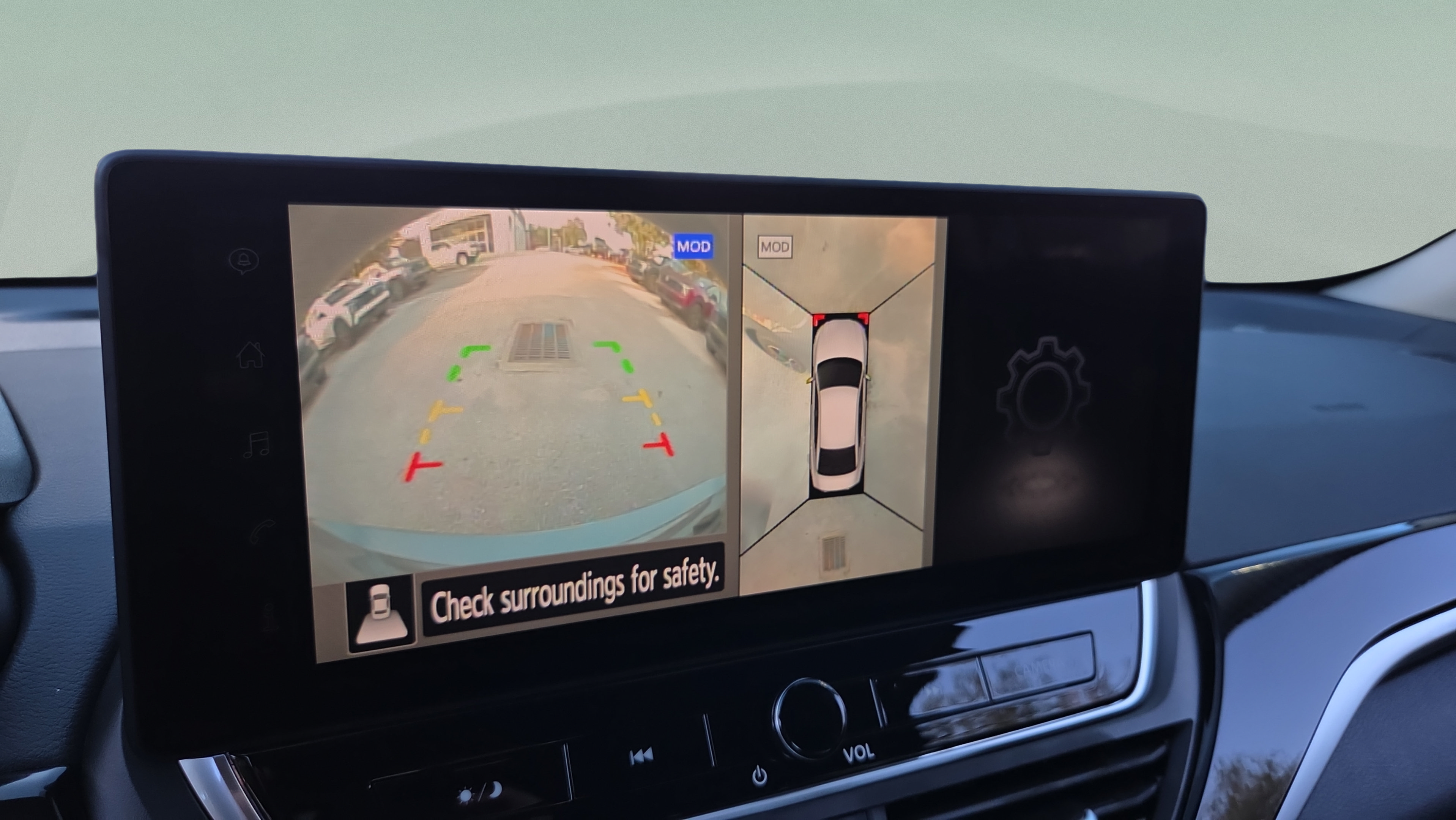 New 2026 Nissan Altima 2.5 SR w/ SR Premium Package FWD image 21