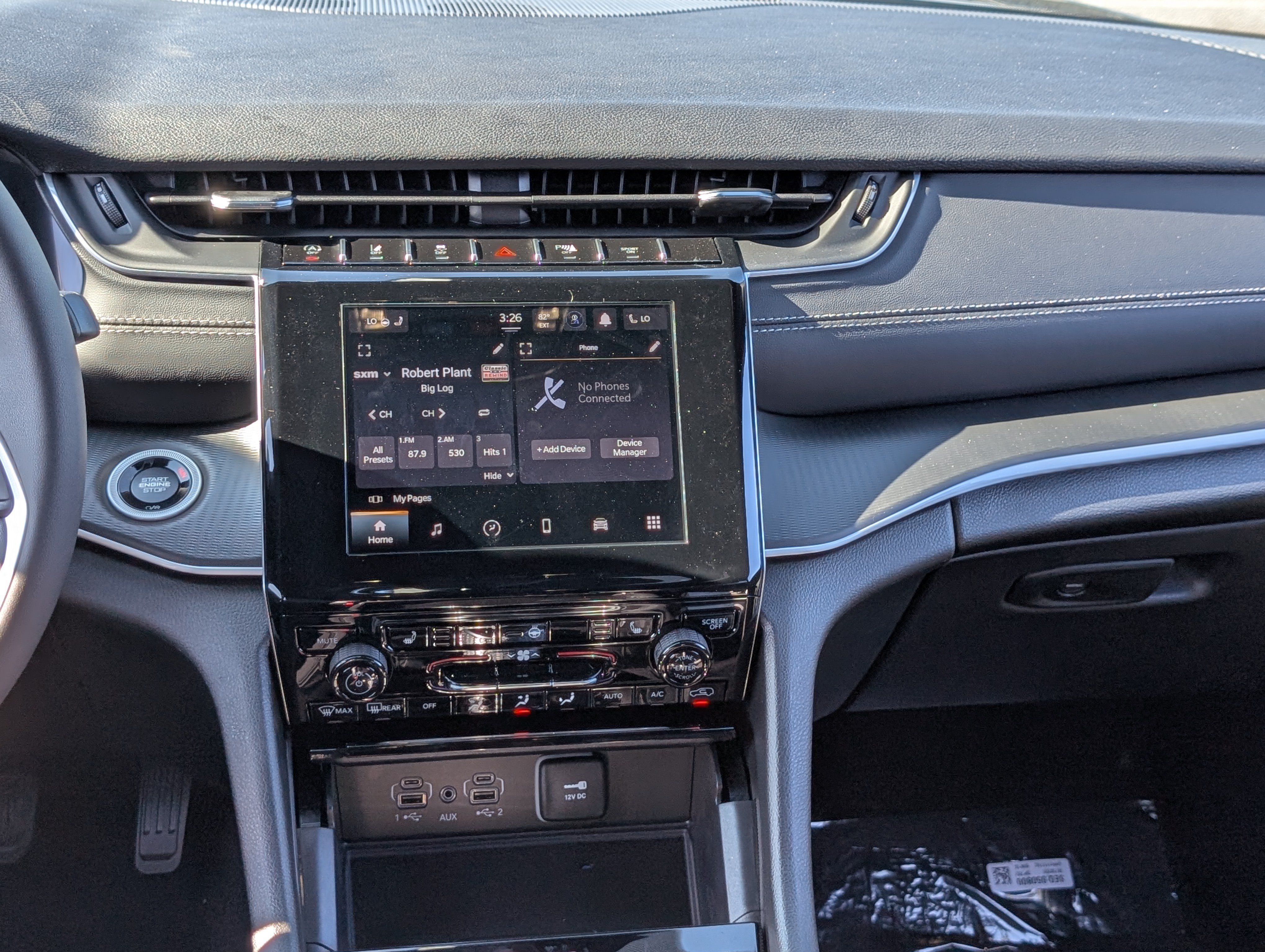 New 2025 Jeep Grand Cherokee Altitude AWD/4WD image 16