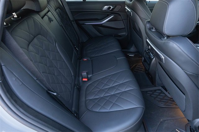 Certified 2025 BMW X5 xDrive40i w/ Parking Assistance Package image 19