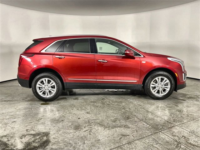 Used 2025 Cadillac XT5 Luxury image 9