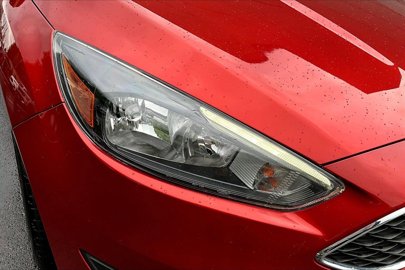 Used 2018 Ford Focus SEL FWD image 32
