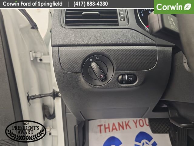 Used 2015 Volkswagen Jetta S FWD image 29