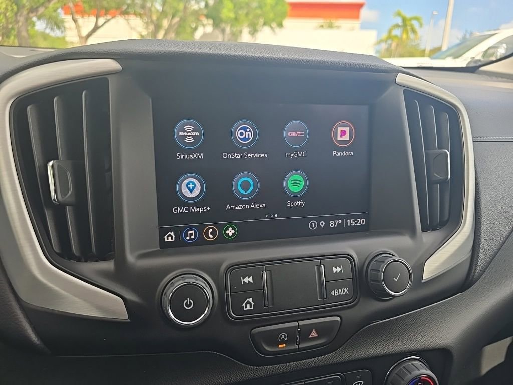Used 2023 GMC Terrain SLT image 19