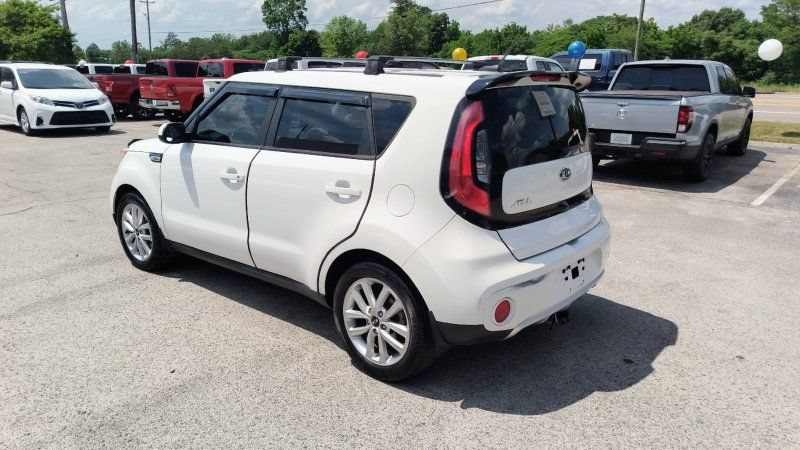 Used 2017 Kia Soul + FWD image 3