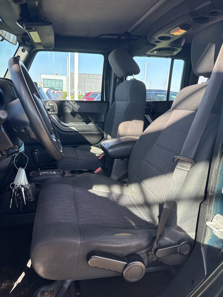 Used 2012 Jeep Wrangler Unlimited Sport image 10