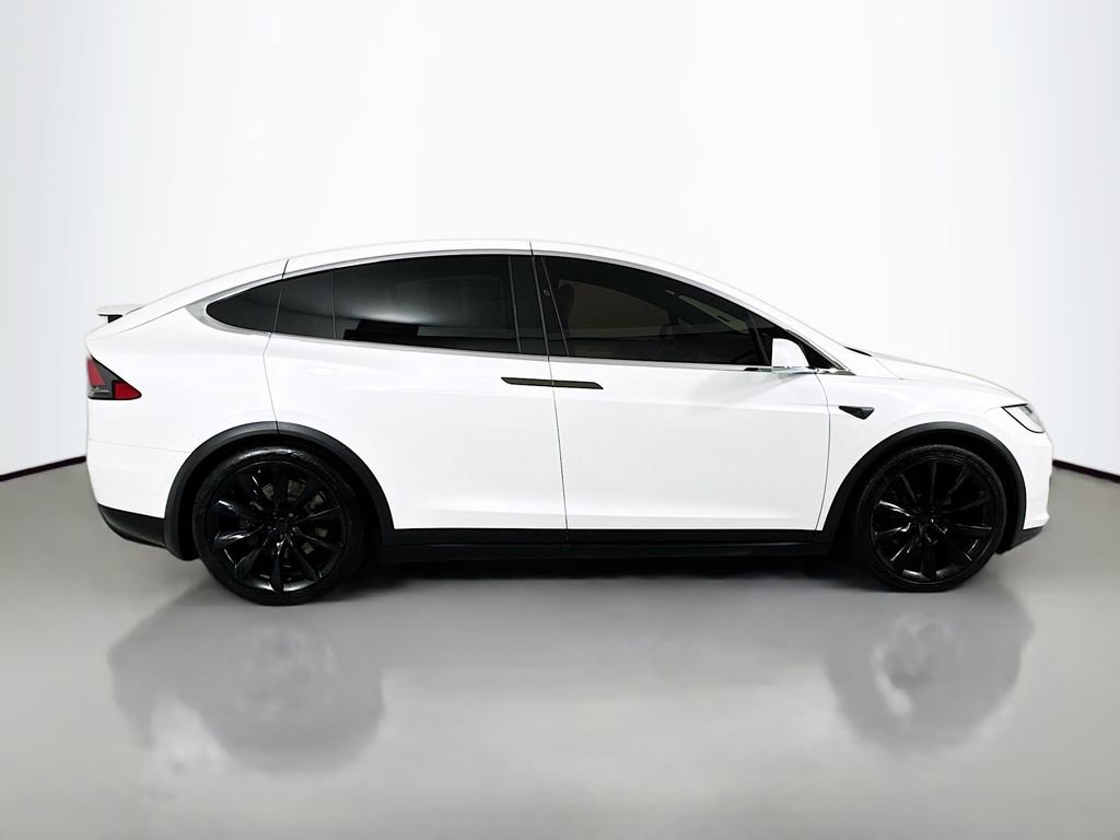 Used 2020 Tesla Model X Long Range AWD/4WD image 9