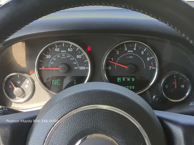 Used 2014 Jeep Wrangler Unlimited Rubicon w/ Connectivity Group AWD/4WD image 24