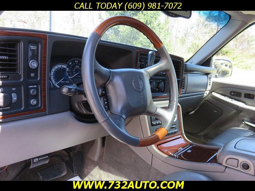 Used 2002 Cadillac Escalade EXT AWD/4WD image 21