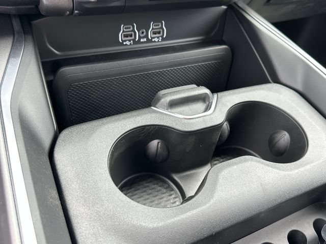 New 2026 RAM 1500 Big Horn w/ Night Edition AWD/4WD image 24