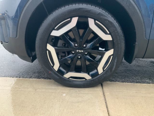 Used 2023 Kia Telluride S AWD/4WD image 10