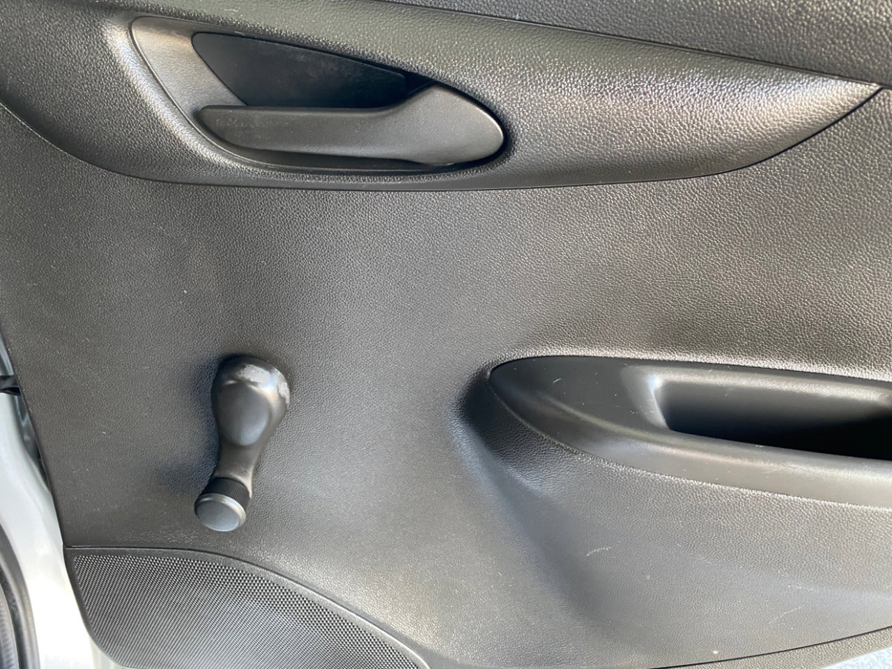 Used 2021 Chevrolet Spark LS image 28