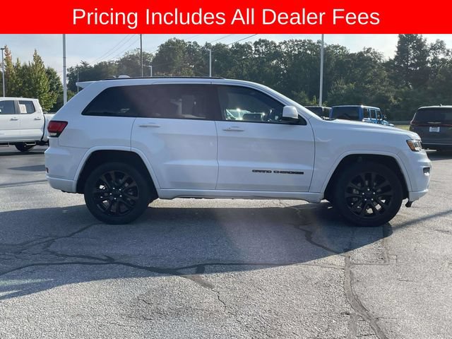 Used 2019 Jeep Grand Cherokee Altitude AWD/4WD image 6