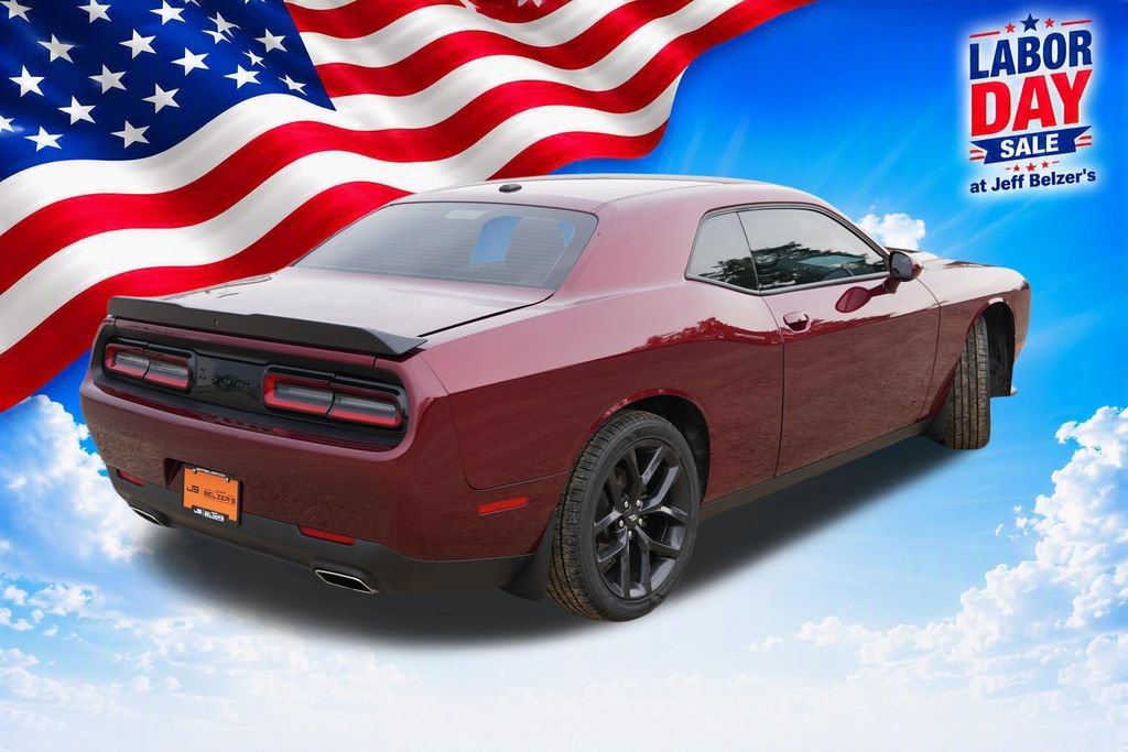 Certified 2022 Dodge Challenger SXT w/ Driver Convenience Group RWD image 5