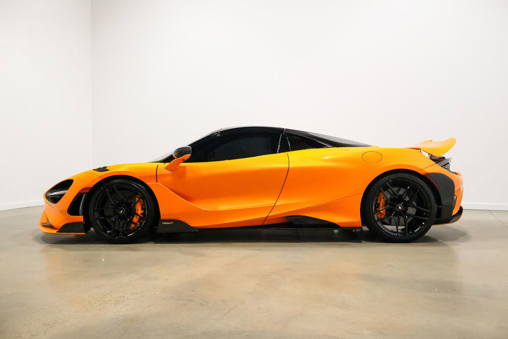 Used 2022 McLaren 765LT RWD image 19