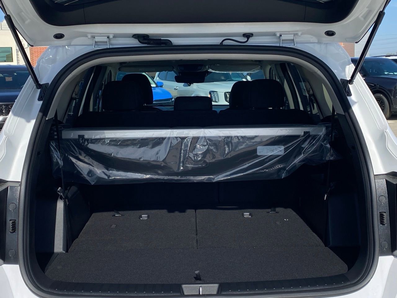 New 2026 Kia Sorento LX FWD image 21