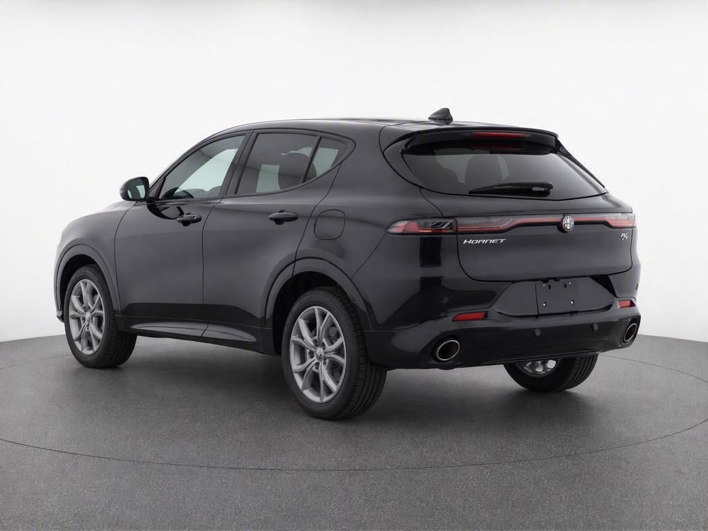 Used 2025 Dodge Hornet R/T AWD/4WD image 4