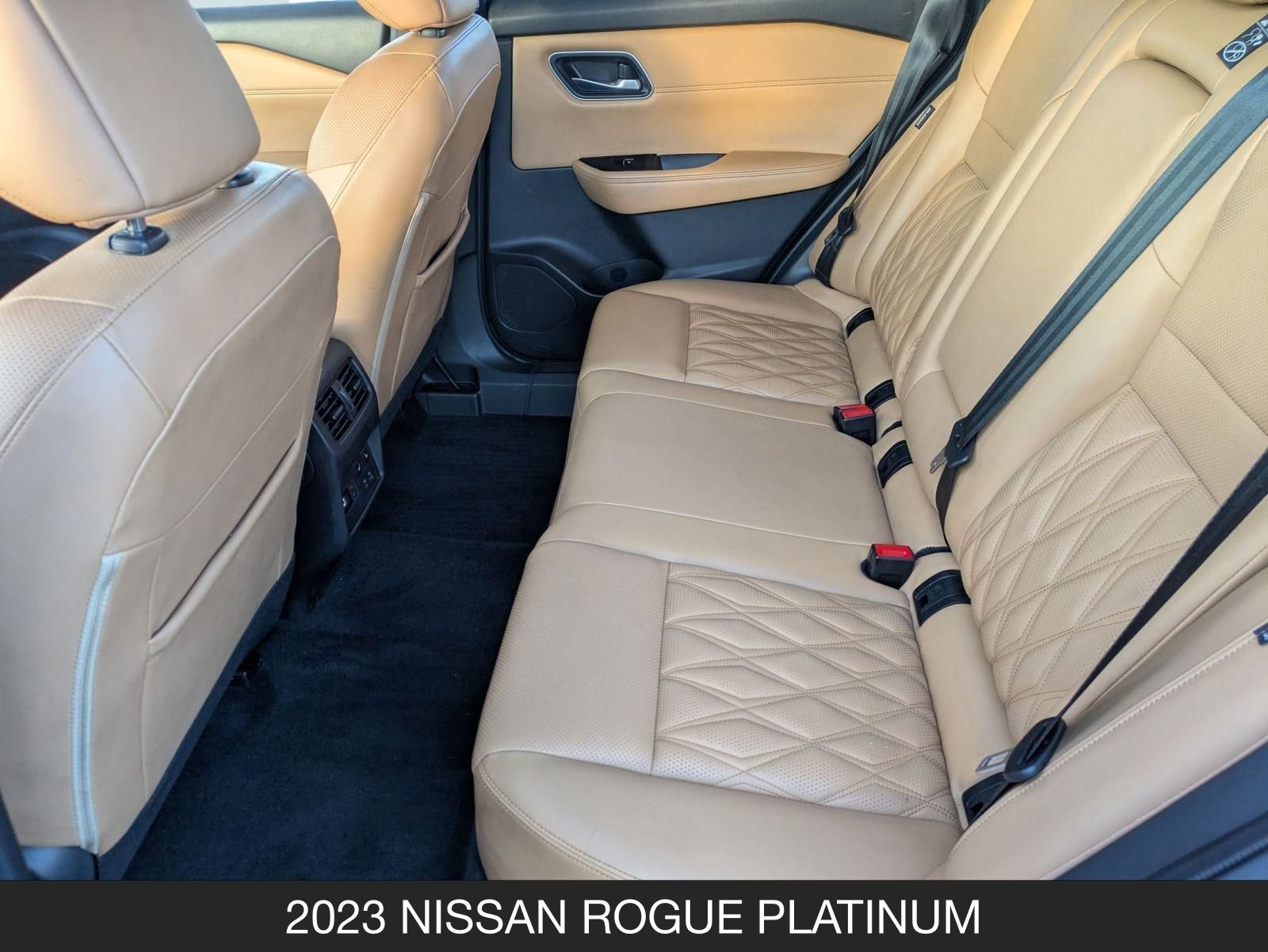 Used 2023 Nissan Rogue Platinum w/ Platinum Premium Package image 15