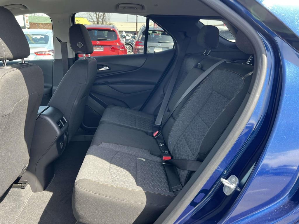 Used 2023 Chevrolet Equinox LT AWD/4WD image 13