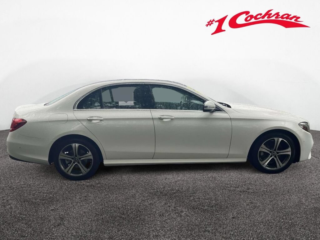 Certified 2018 Mercedes-Benz E 300 4MATIC image 6
