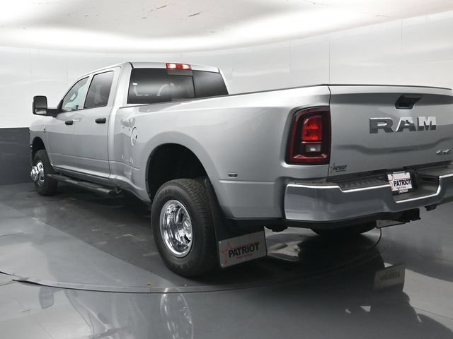 New 2026 RAM 3500 Tradesman AWD/4WD image 28