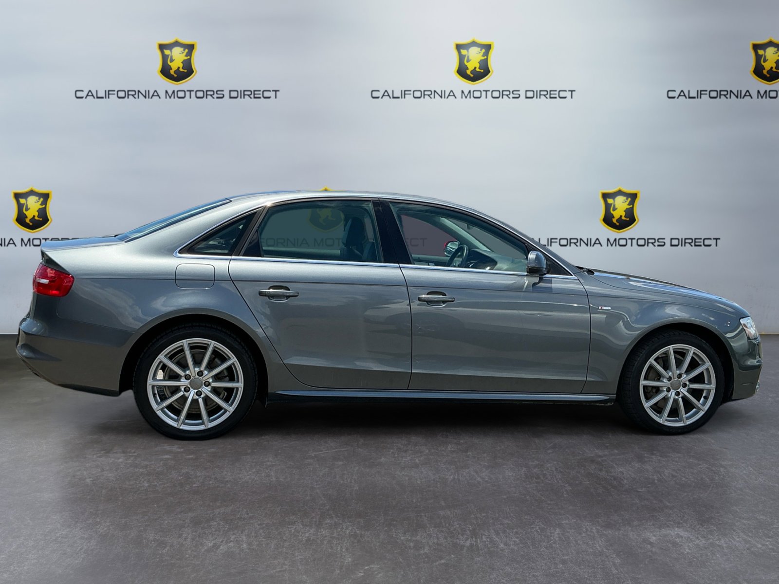 Used 2016 Audi A4 2.0T Premium w/ Convenience Plus Package FWD image 4